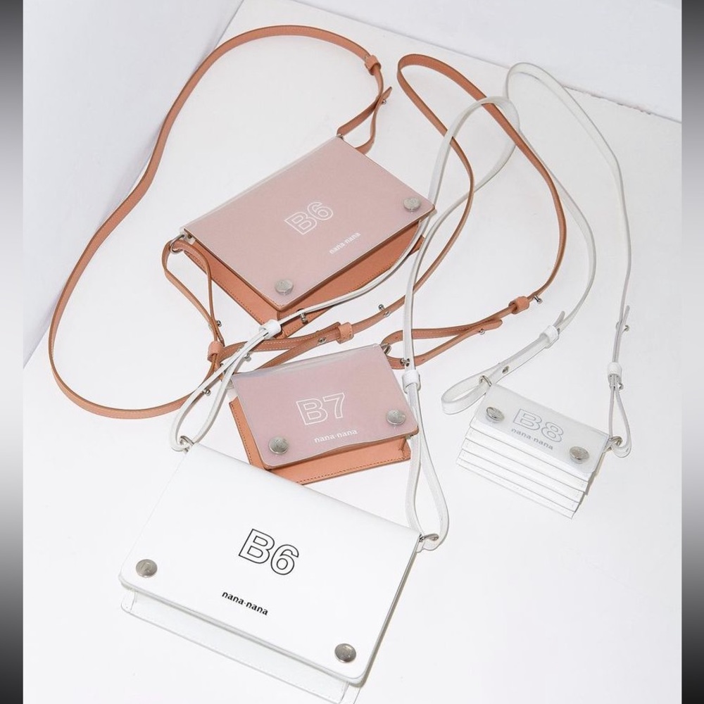 B7 NANA NANA Bag